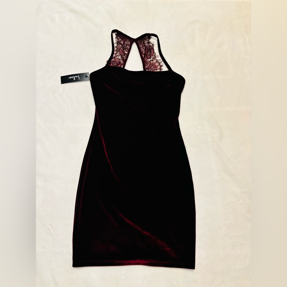 Lulus Velvet Backless Burgundy Dress NWT Size Small - Picture 10 of 10